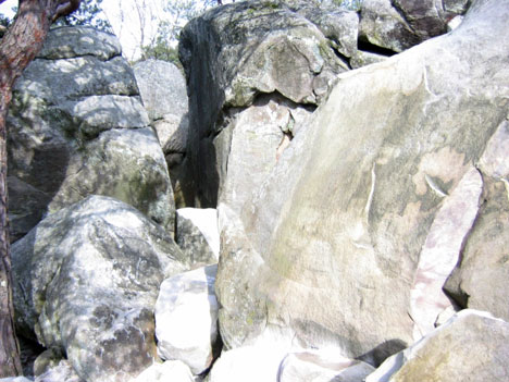 effondrements de blocs buthiers